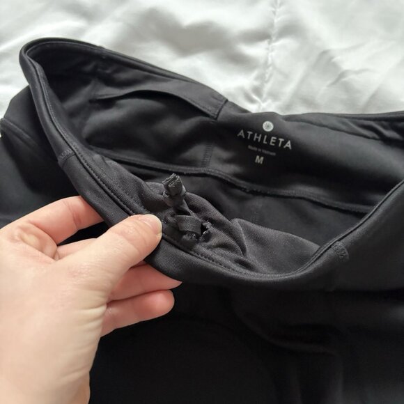 Athleta Womens Size Medium Padded Spin Cycling Pants Black Cropped Legging - Picture 6 of 11